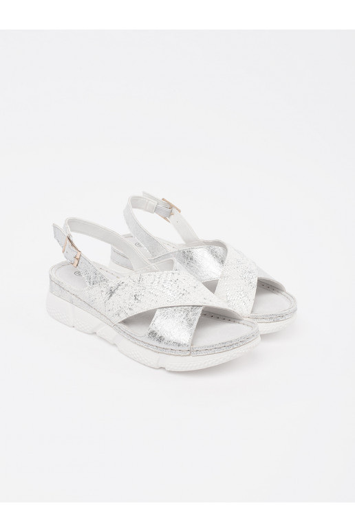 sandaalid valge värv  sandaalid valge värv