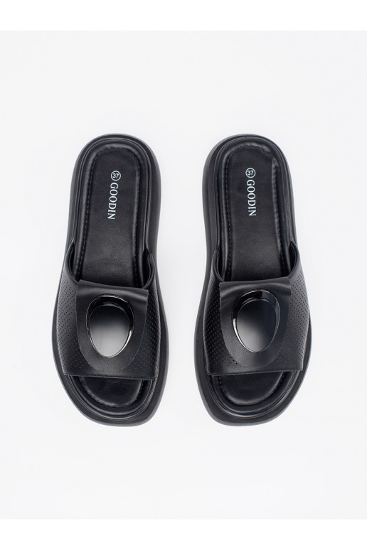 Must  plätud platvormiga Must  plätud platvormiga