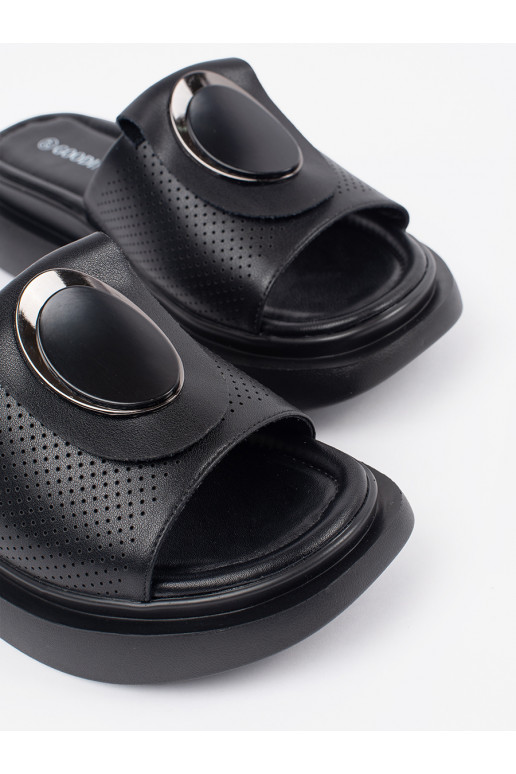 Must  plätud platvormiga Must  plätud platvormiga