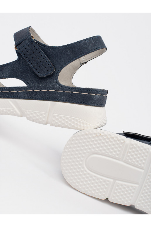 tumesinist värvi  kingad 