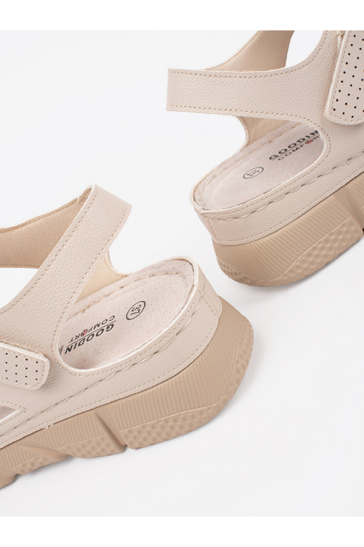 beeži värvi  kingad 