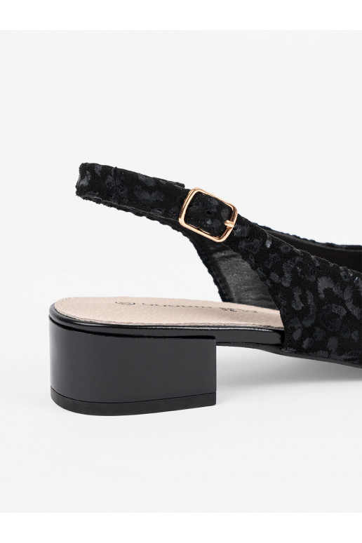 Must kingad   Must kingad