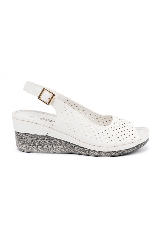 valget värvi  kingad 