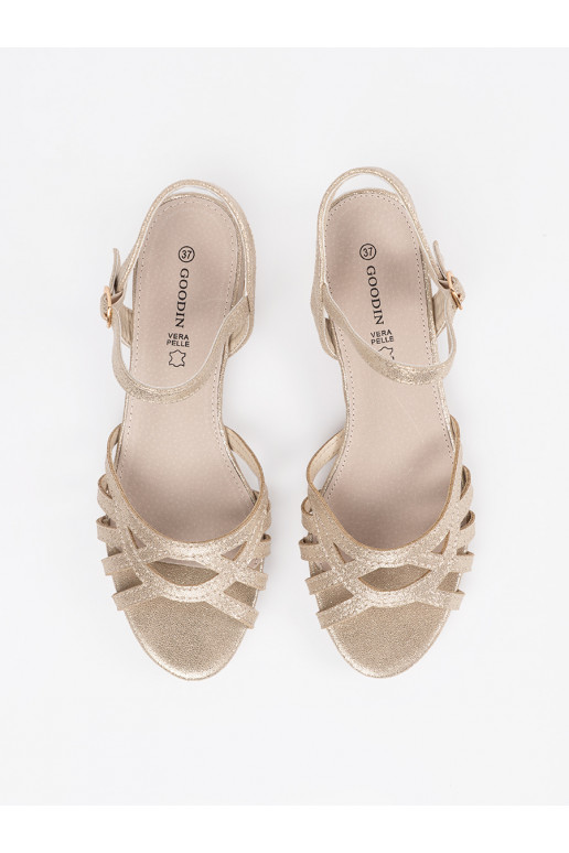 sandaalid  ze skórzaną wkładką sandaalid  ze skórzaną wkładką