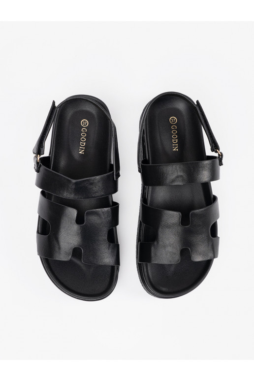 kingad platvormiga Mustad  kingad platvormiga Mustad