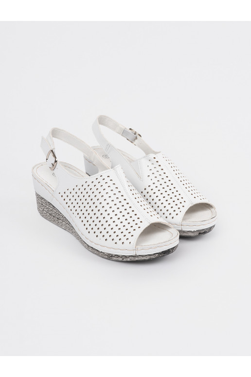 sandaalid valge värv  sandaalid valge värv