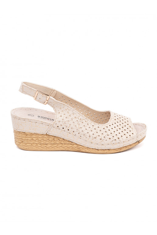 beeži värvi  kingad  beeži värvi  kingad