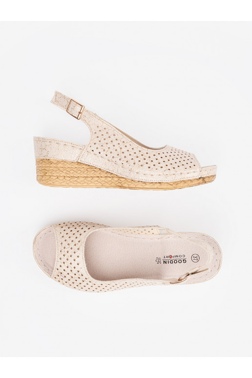 beeži värvi  kingad  beeži värvi  kingad