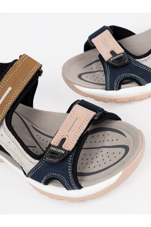 Mitmevärvilised sandaalid 