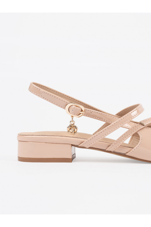 beeži värvi  poolsaapad 