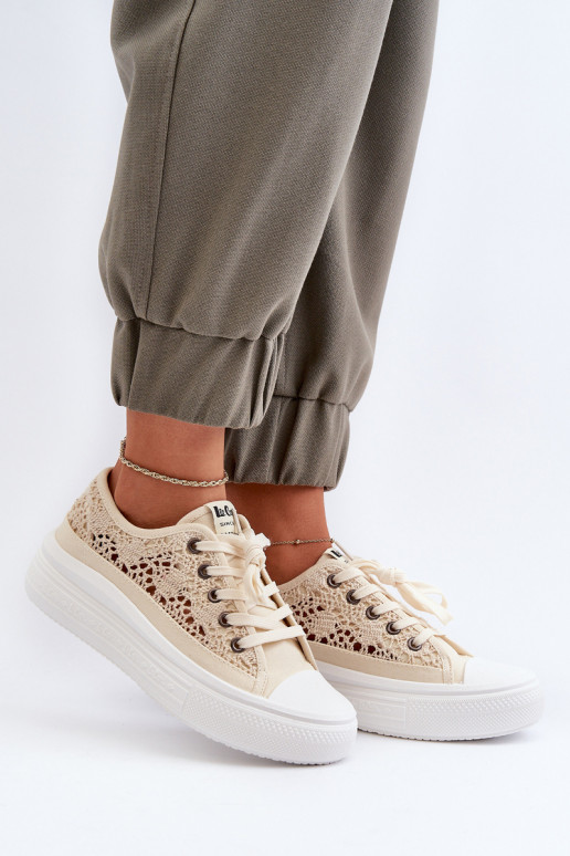Pitsilised naiste saapad Lee Cooper LCW-23-44-1620 beeži värvi Pitsilised naiste saapad Lee Cooper LCW-23-44-1620 beeži värvi
