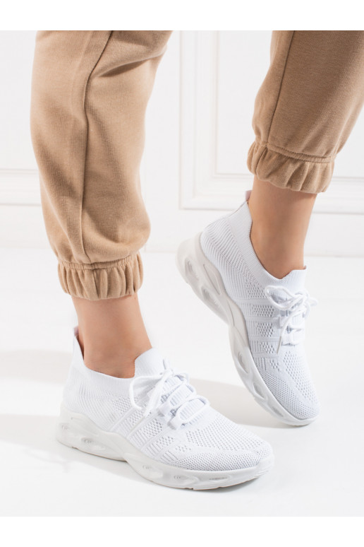 Spordistiilis kingad valge värv 