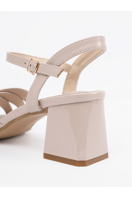 sandaalid kõrge kontsaga  sandaalid kõrge kontsaga