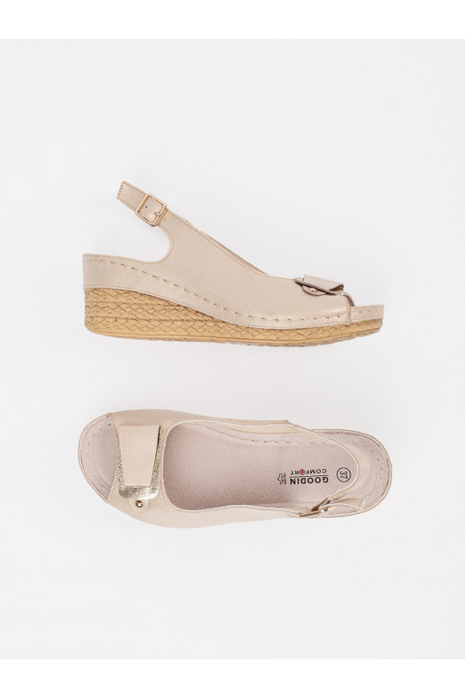 beeži värvi kingad  beeži värvi kingad