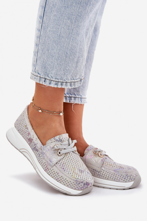 seemisnakhsed jalatsid naturaalsest nahast platvormiga Artiker 56C2104 Halli värvi