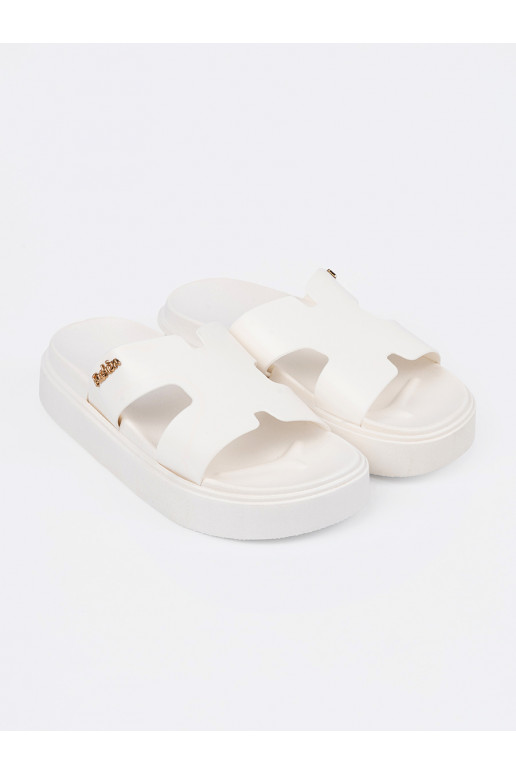 Sussid  valge värv platvormiga