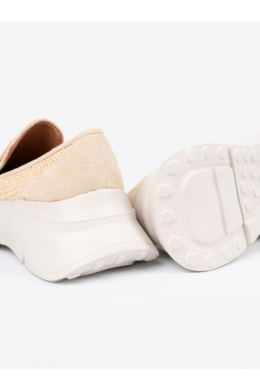 Elevandiluu värvi kingad 