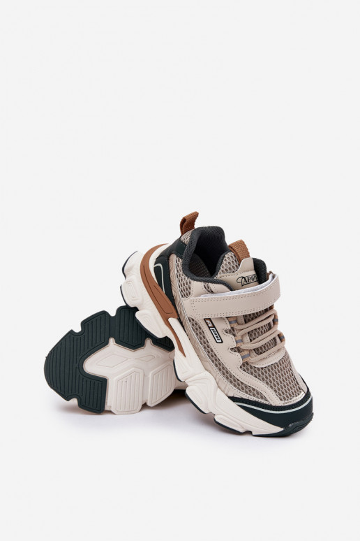 tüüpi jalanõud jalanõud Lastejalatsid krõpsudega kinnitatav beeži värvi Ronivelle  tüüpi jalanõud jalanõud Lastejalatsid krõpsudega kinnitatav beeži värvi Ronivelle