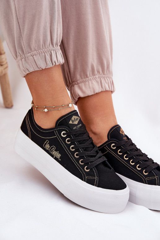 Nööritavad riidest jalatsid platvormiga Lee Cooper LCW-25-31-3431L Must Nööritavad riidest jalatsid platvormiga Lee Cooper LCW-25-31-3431L Must