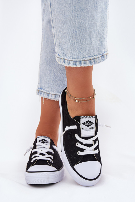 Riidest naiste saapad Lee Cooper LCW-25-02-3299L Must Riidest naiste saapad Lee Cooper LCW-25-02-3299L Must