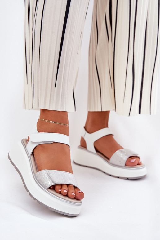 Naistesandaalid   Platformie I Koturnie krõpsudega kinnitatav S.Barski LR51-543 Hõbedat värvi