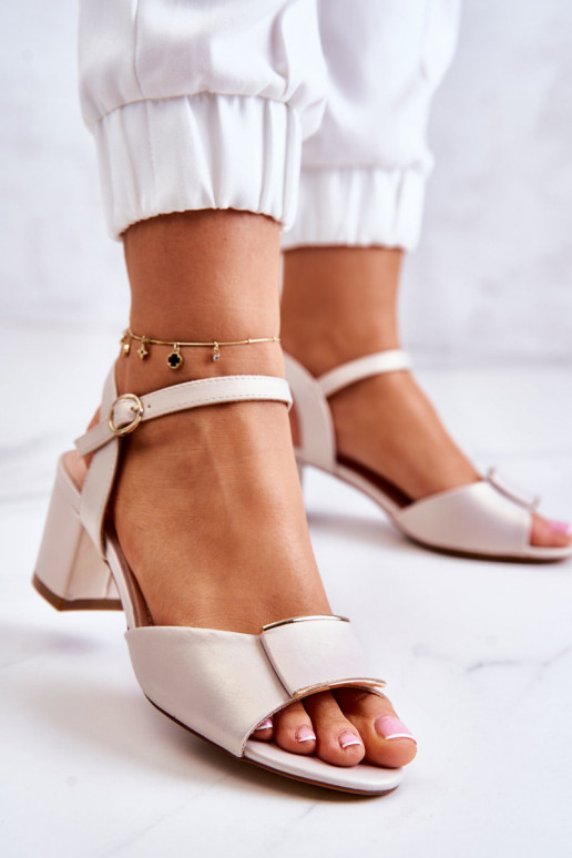 Elegantsed kõrge kontsaga sandaalid beeži värvi Lorisa   Elegantsed kõrge kontsaga sandaalid beeži värvi Lorisa
