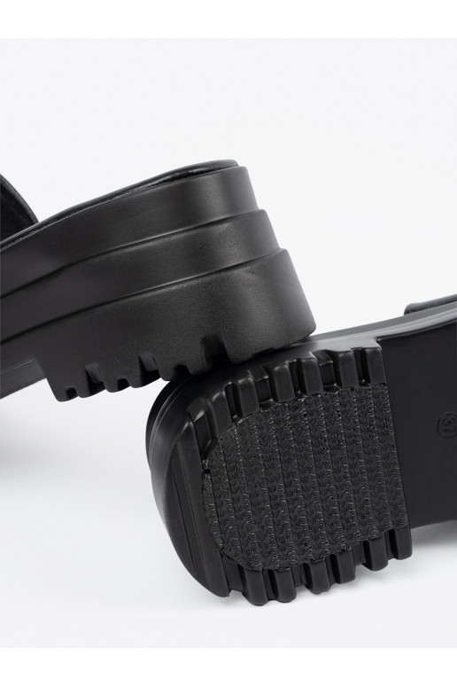 Sussid platvormiga Mustad