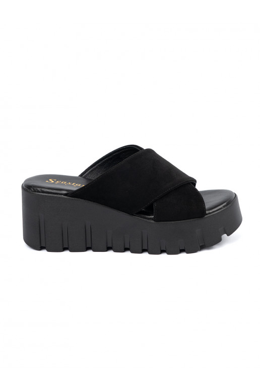 seemisnakhsed plätud   Mustad seemisnakhsed plätud   Mustad