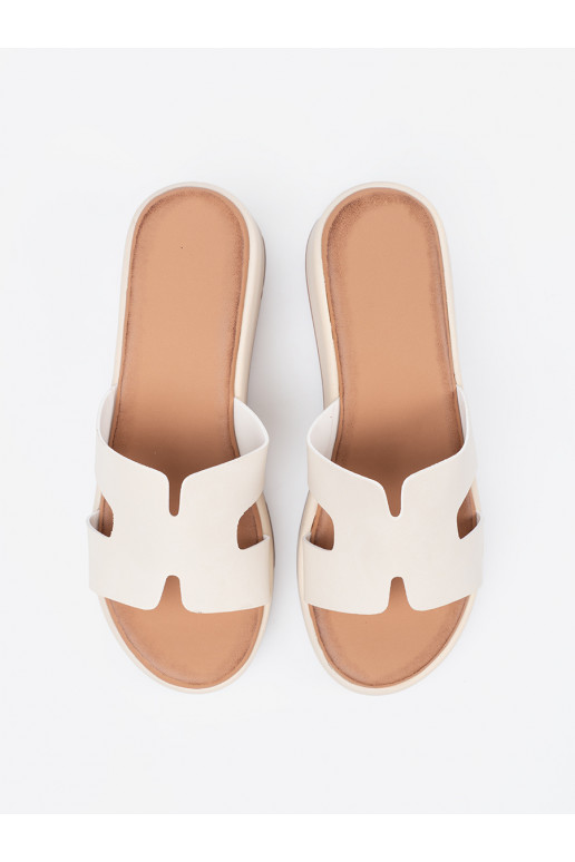 Naiste sussid platvormiga 