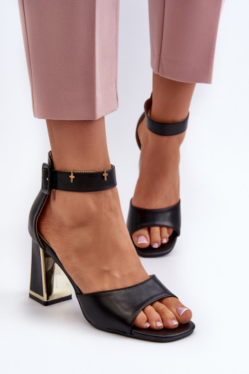 Elegantsed Naistesandaalid Must Rosazara