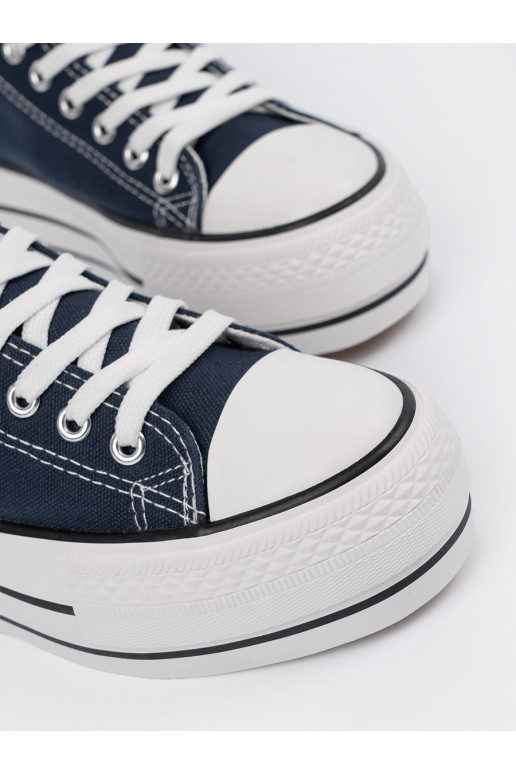  Sinist värvi kingad platvormiga