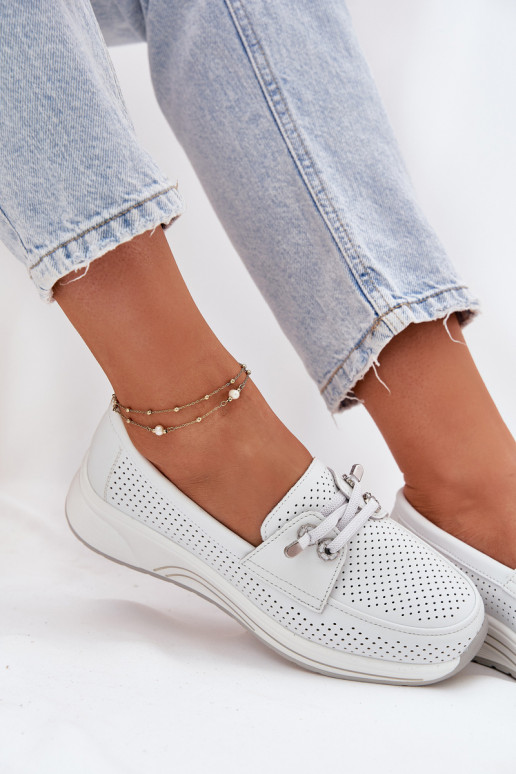   jalatsid naturaalsest nahast platvormiga Artiker 56C2101 valget värvi