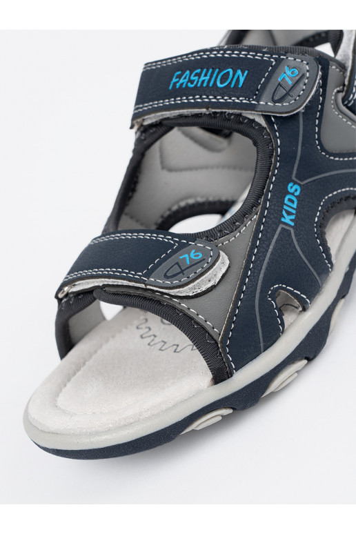 tumesinist värvi  kingad