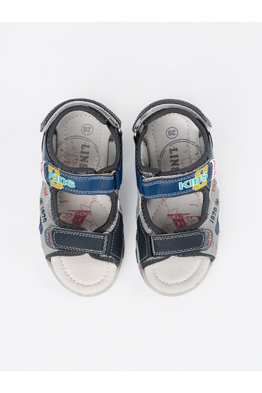 Sinist värvi kingad chłopiece Sinist värvi kingad chłopiece