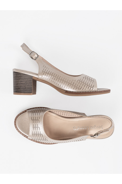 sandaalid    sandaalid