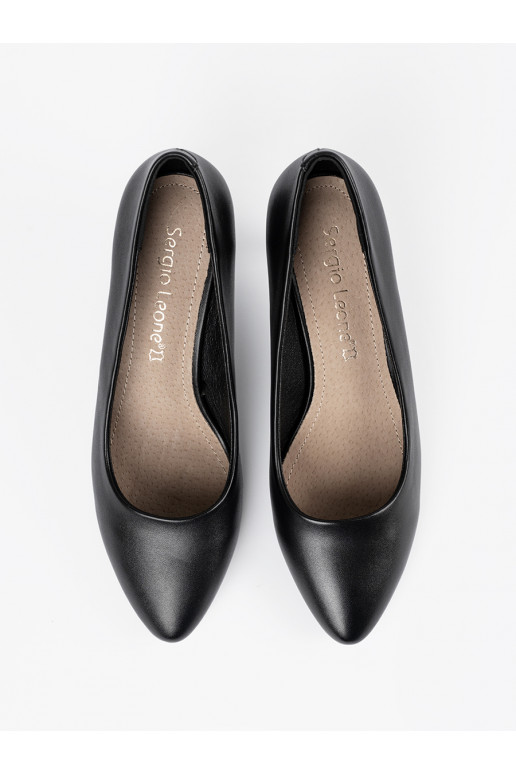 Must  poolsaapad Sergio Leone