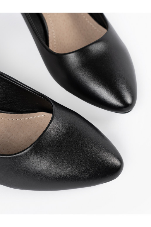 Must  poolsaapad Sergio Leone