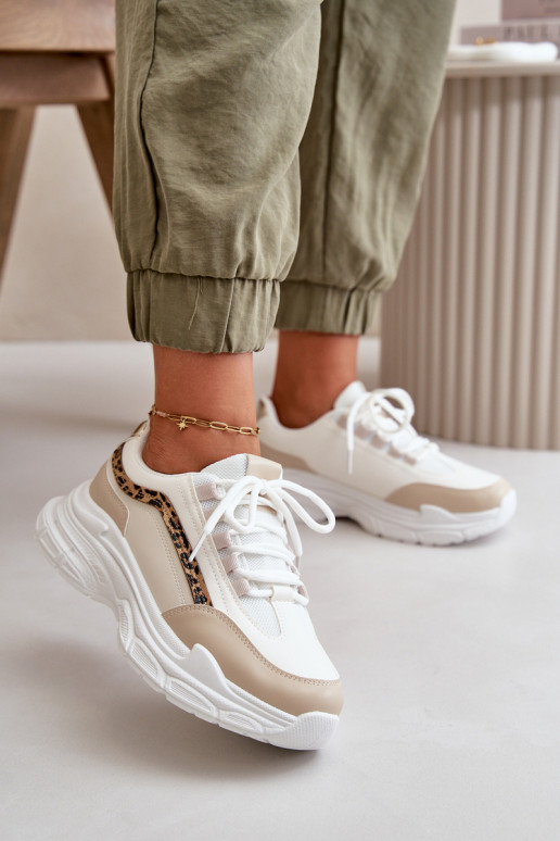 Sneakers tüüpi jalanõud...