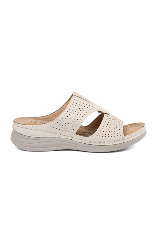 Elevandiluu värvi  plätud z wycięciami