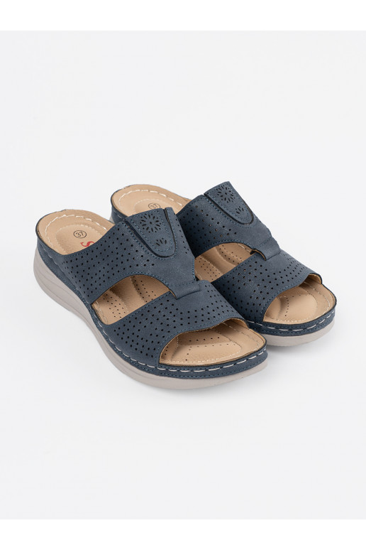 Sinist värvi  plätud z wycięciami