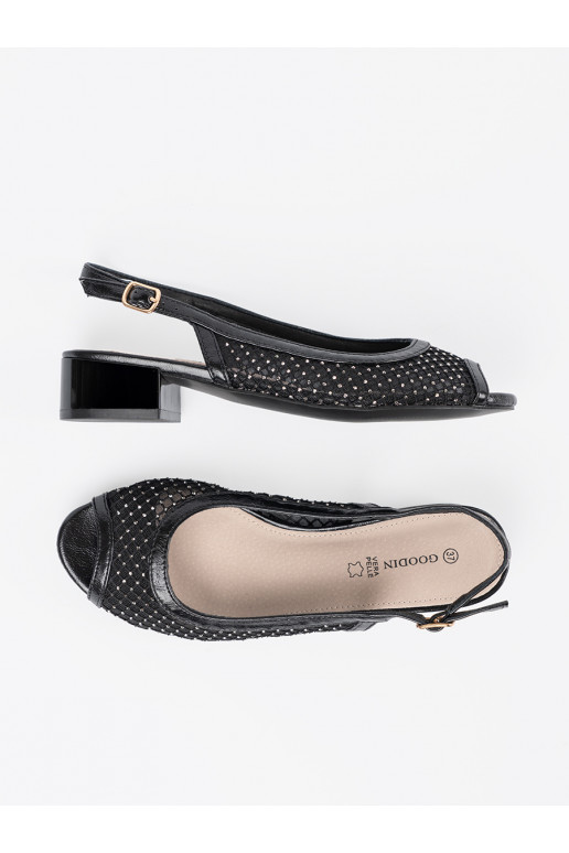 Must kingad z ozdobną siateczką