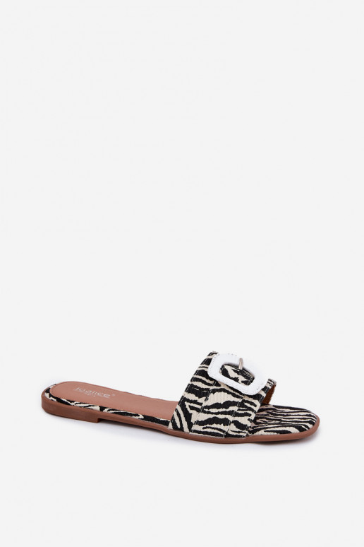 sileda tallaga naiste plätud kaunistustega neetide ja pandlaga Zebra Clariola sileda tallaga naiste plätud kaunistustega neetide ja pandlaga Zebra Clariola