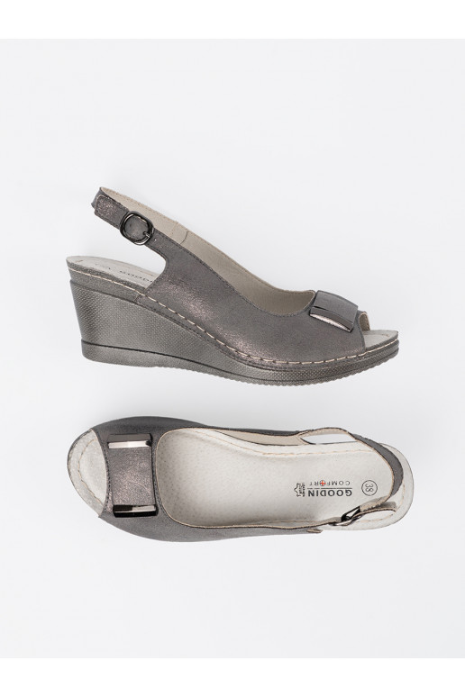 Halli värvi kingad   Halli värvi kingad