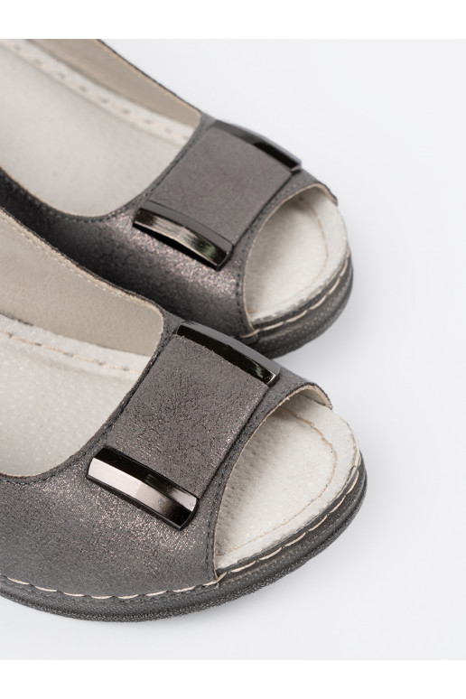 Halli värvi kingad   Halli värvi kingad