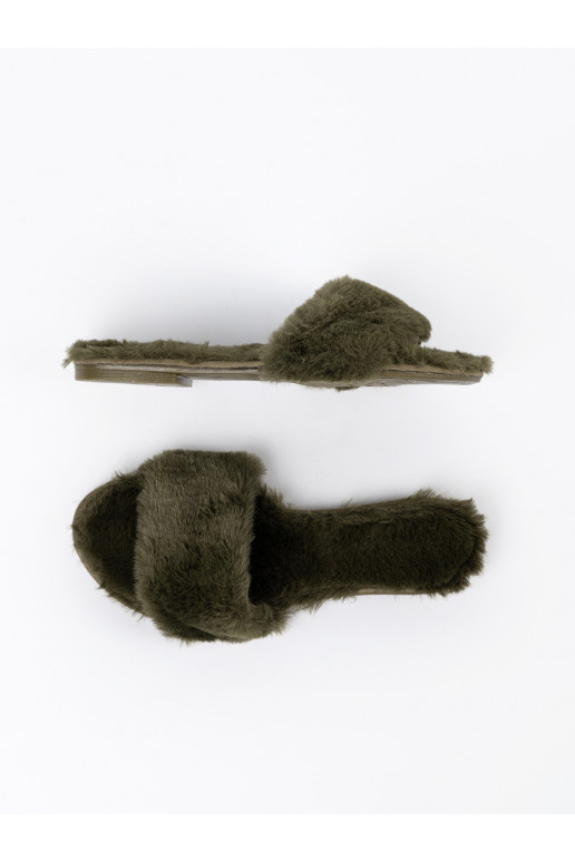 Rohelist värvi  plätud  Rohelist värvi  plätud