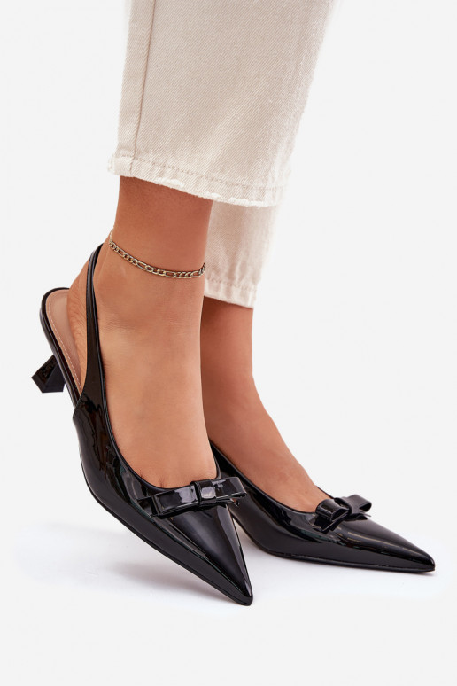 Laque sandaalid kõrge jämeda kontsaga lipsukesega Must Naylna Laque sandaalid kõrge jämeda kontsaga lipsukesega Must Naylna