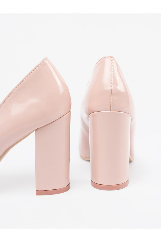 Tumeroosad värvi Lakknahast Kingad