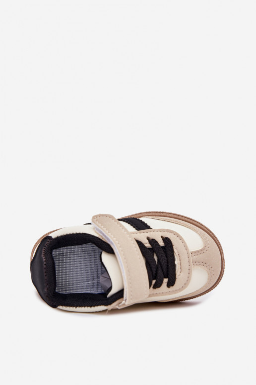 spordijalatsid  tüüpi jalanõud Laste jalanõud krõpsudega kinnitatav beeži värvi Adelina