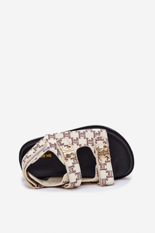 Laste sandaalid krõpsudega kinnitatav Ze Kuldset värvimi Detalami beeži värvi Cavina Laste sandaalid krõpsudega kinnitatav Ze Kuldset värvimi Detalami beeži värvi Cavina