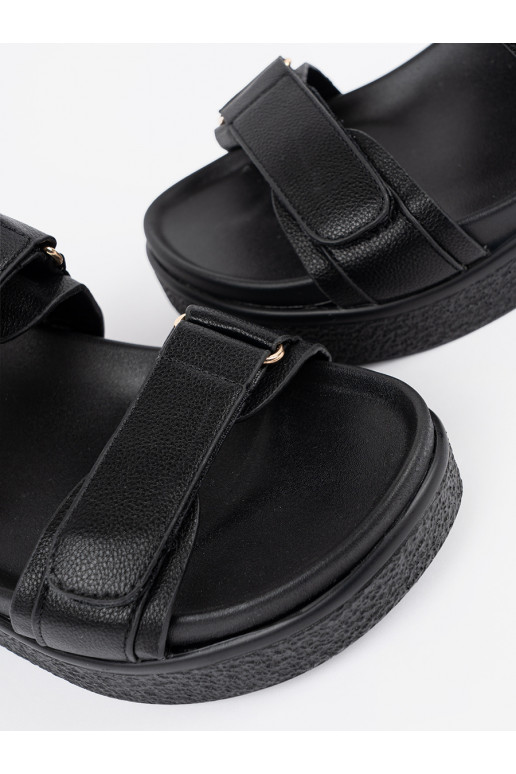 Must  kingad platvormiga Must  kingad platvormiga